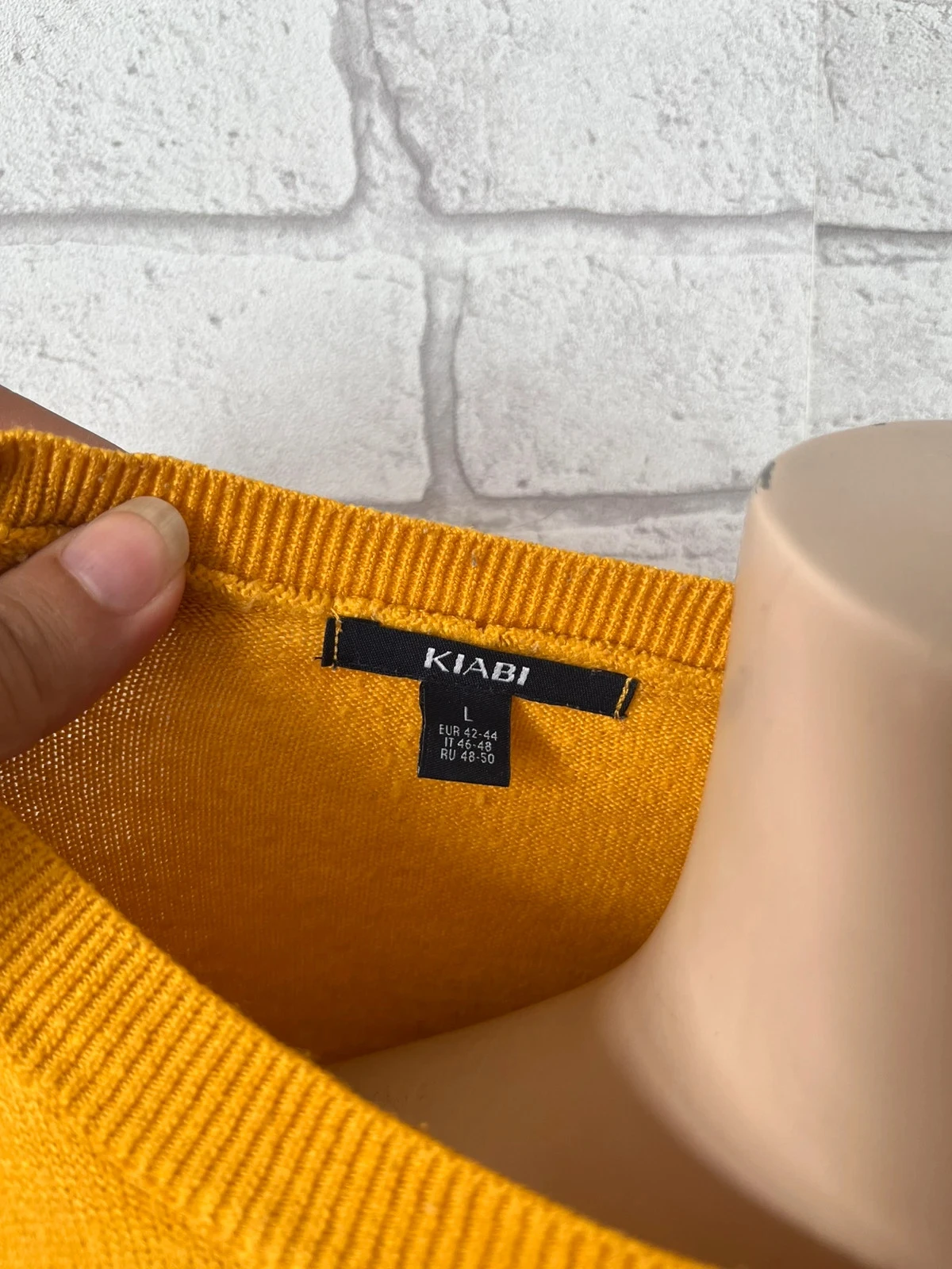 Pull fin Kiabi – Taille 40 – Jaune moutarde – bon état – photo 3